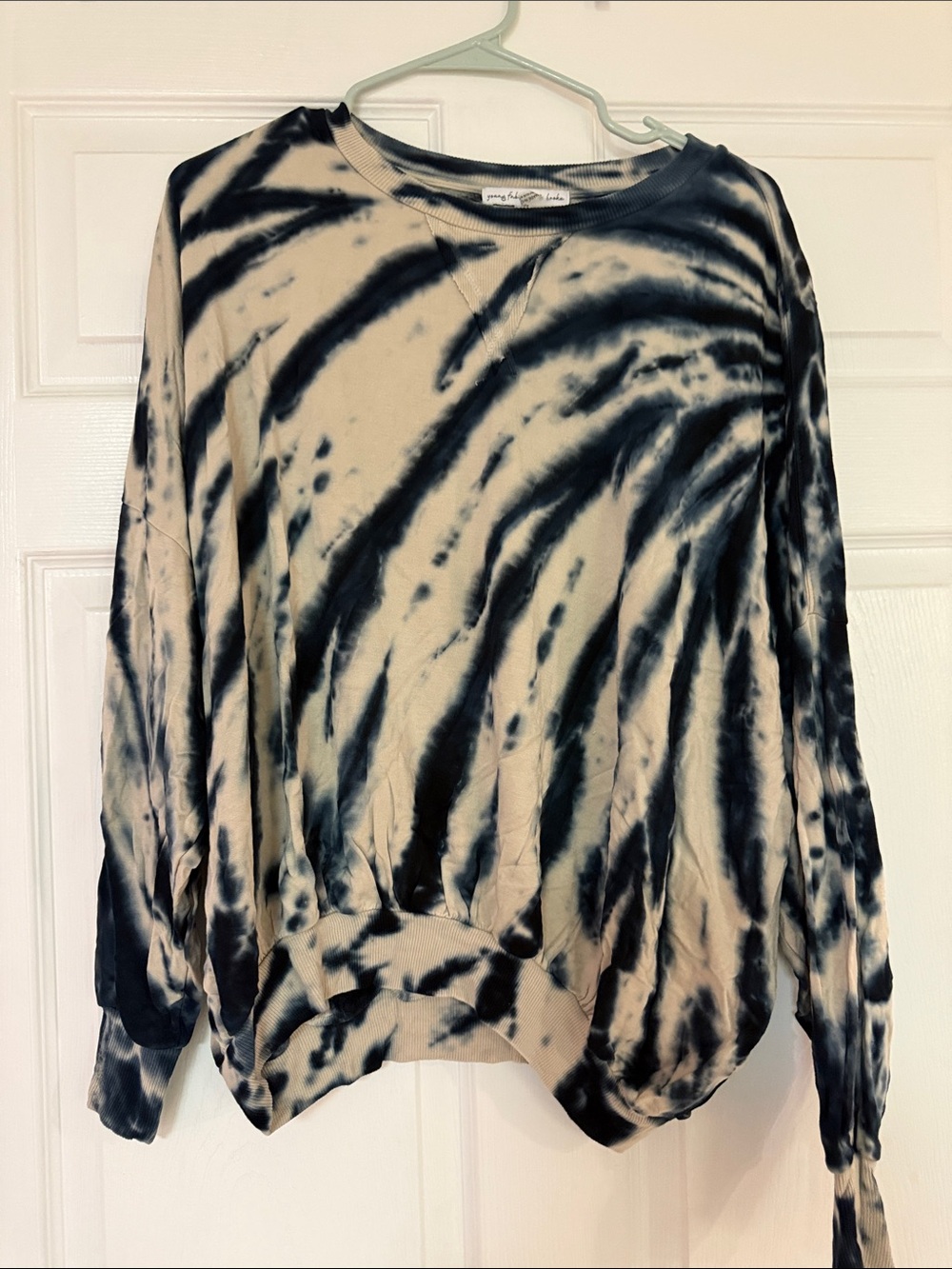 Young Fabulous & Broke Black and Cream Tie-Dye Pullover